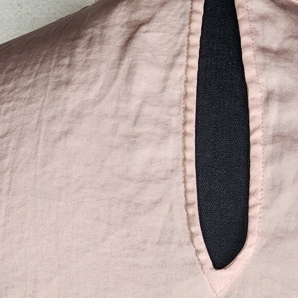 Massimo Blush Pink Ruffle Cap Sleeve Keyhole Front and Back Poly Top Size XS - Picture 15 of 16